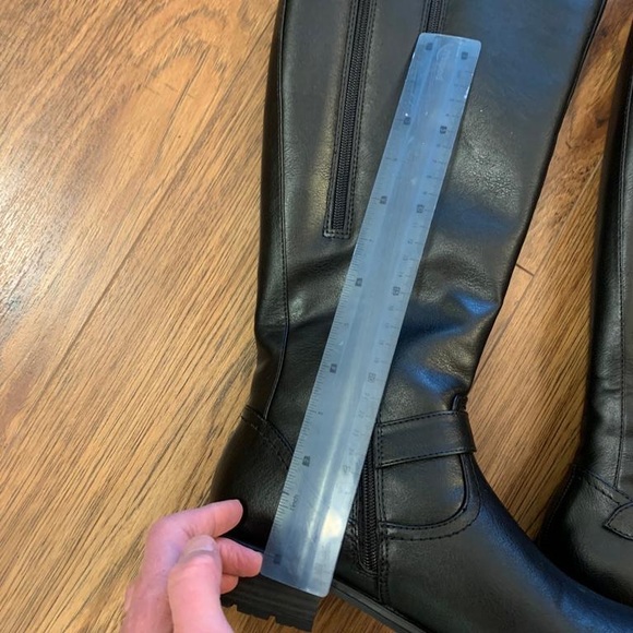 New with tags taxi boots size 10 - Picture 5 of 6